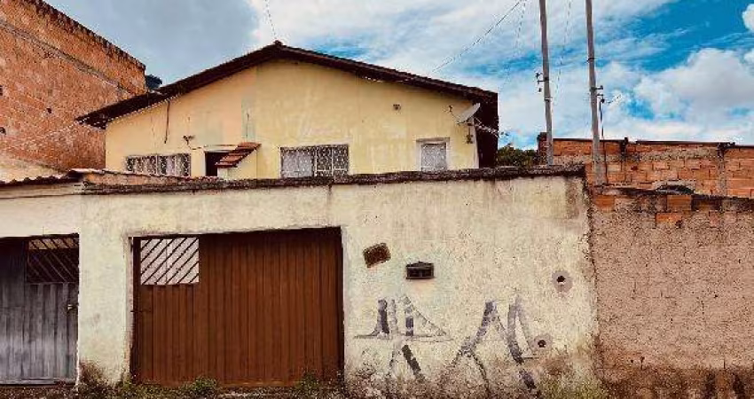 Casa 71.53m², 3 dormitório(s), 1 vaga(s) na garagem - SANTA CECILIA, ESMERALDAS MG