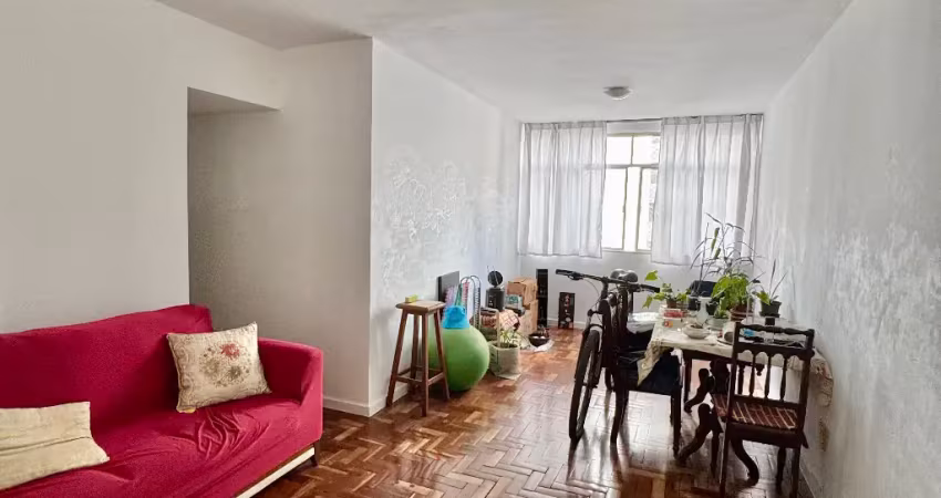 Localização privilegiada 3 minutos do shopping e 9 minutos a pé do metrô