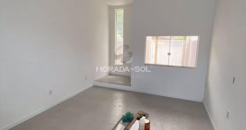Casa Geminada em Alto São Bento - Itapema com 65M²