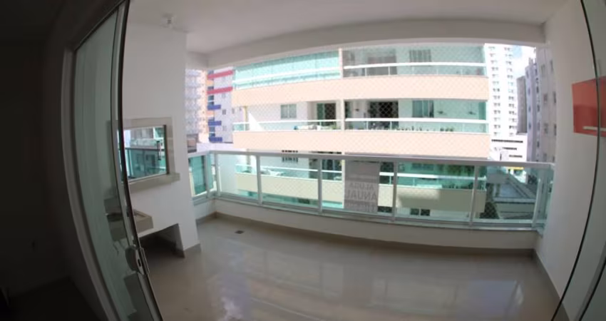 Apartamento em Meia Praia  -  Itapema
