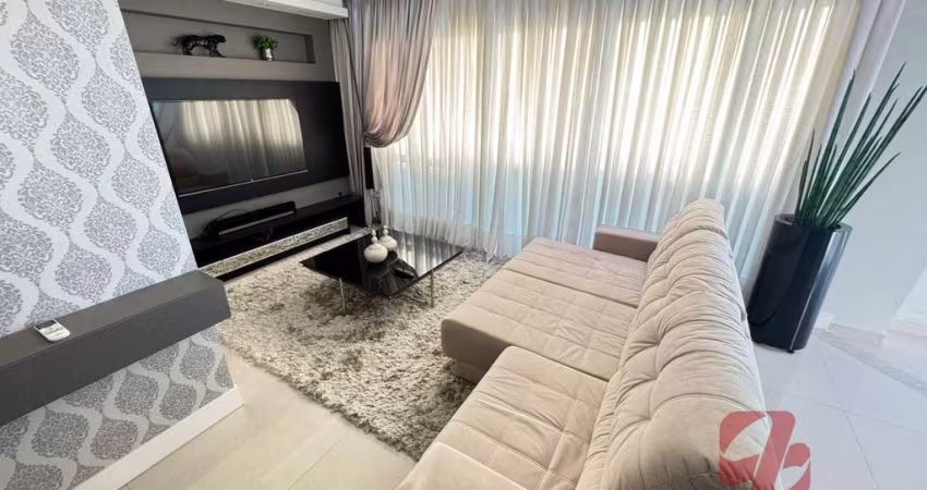 Descubra o privilégio de viver no La Lumière, um empreendimento de alto padrão no bairro Meia Praia, em Itapema. Este apartamento diferenciado oferece 206m² de área útil, ambientes amplos e acabamento