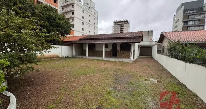 Casa para alugar em perequê, porto belo: 3 quartos e 2 banheiros