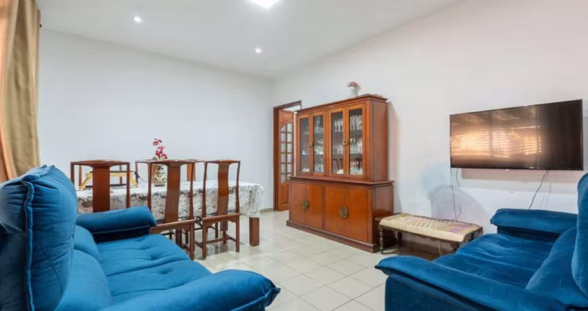 Deslumbrante casa tipo para venda com 4 quartos, sendo 1 suíte, 187m²
