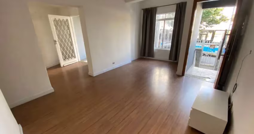 Atraente sobrado para locação em vila guarani (z sul) com 2 quartos, 128m²
