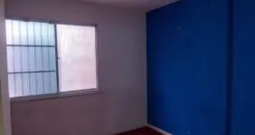 Vendo apartamento na Pituba 2/4 com dependência