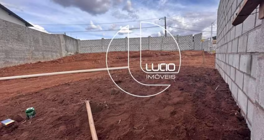 Terreno à venda na Rua Joaquim Rodrigues dos Santos, Residencial Jardins do Lago, Anápolis