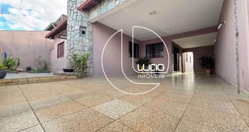Casa com 4 quartos à venda na Rua Isaura Batista, Batista, Anápolis