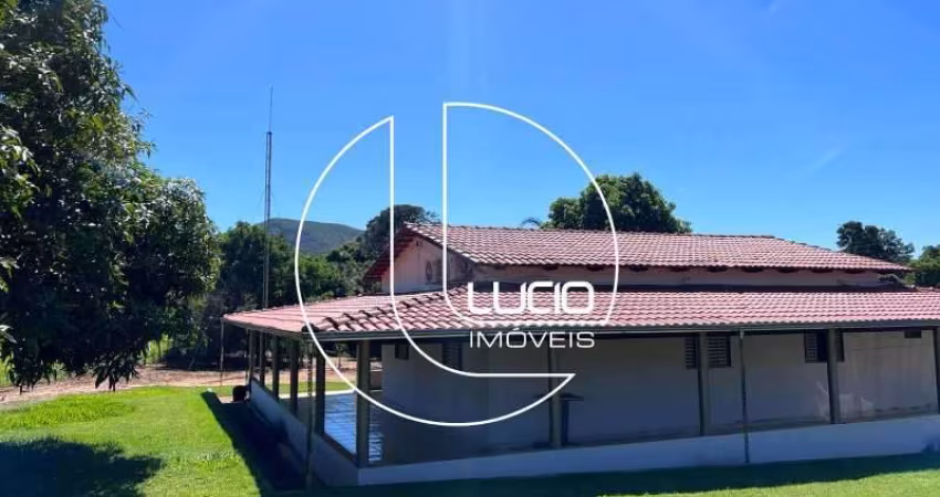 Chácara / sítio com 5 quartos à venda na Praça Emanuel Jaime Lopes, 1, Centro, Pirenópolis