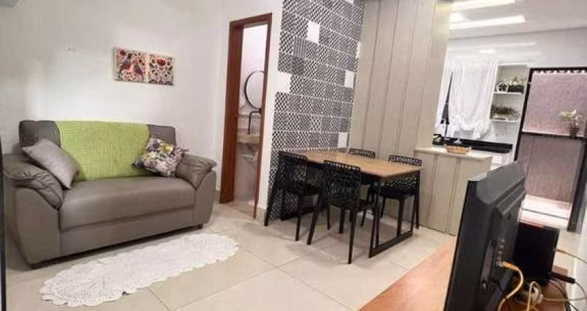 Casa com 2 dormitórios à venda, 60 m² por R$ 340.000,00 - Maracanã - Praia Grande/SP