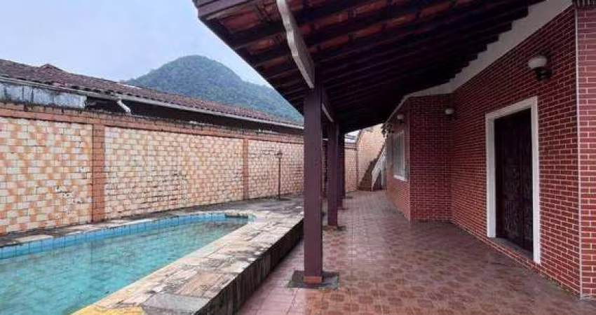 Casa com 4 dormitórios à venda por R$ 1.500.000,00 - Canto do Forte - Praia Grande/SP