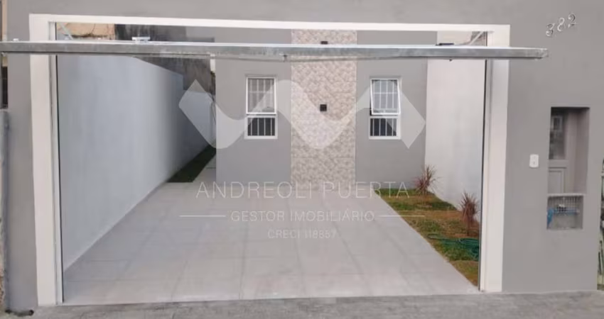 Casa nova com 3 quartos (1 suíte)  na Vila Industrial