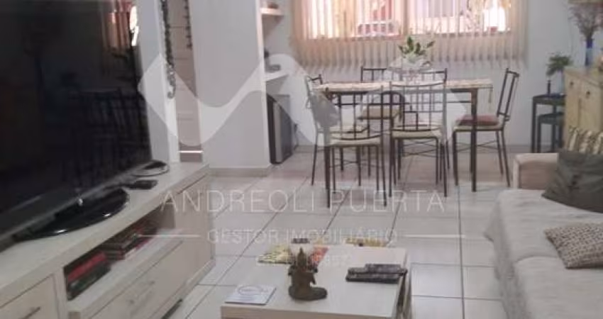 Imperdível casa em condomínio na Vila Rubens, Mogi das Cruzes-SP: 3 quartos, 1 suíte, 2 salas, 2 banheiros, 3 vagas, 140m²