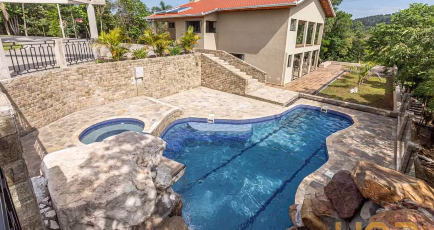 Casa de Campo no Centro de 23874 m² com 3 quartos  - 21291-1-I