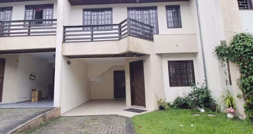 Imobiliária Cilar Aluga Sobrado 3 Quartos no Xaxim com 122m²,