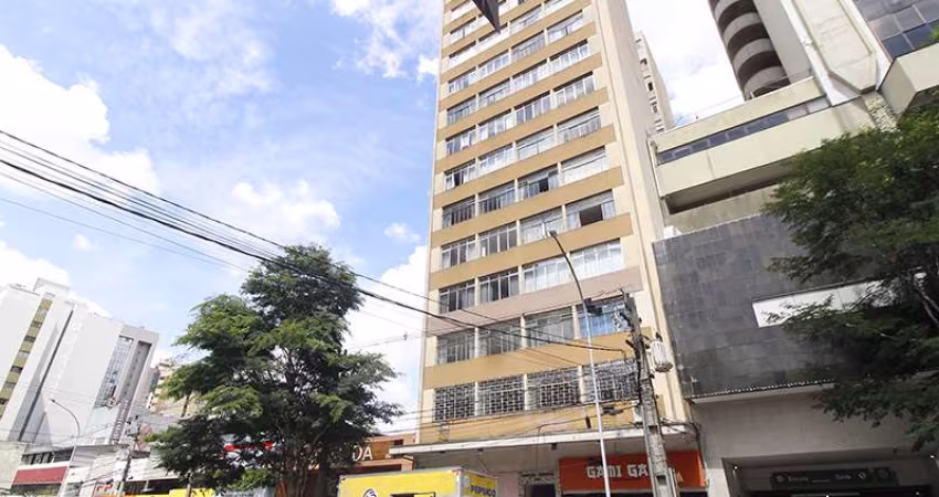 Imobiliária Cilar Vende Apartamento 2 Quartos no Centro com 69