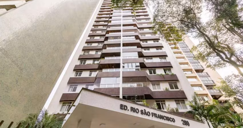 Apartamento no BATEL de 180,00 m²  - 35476.001-GL