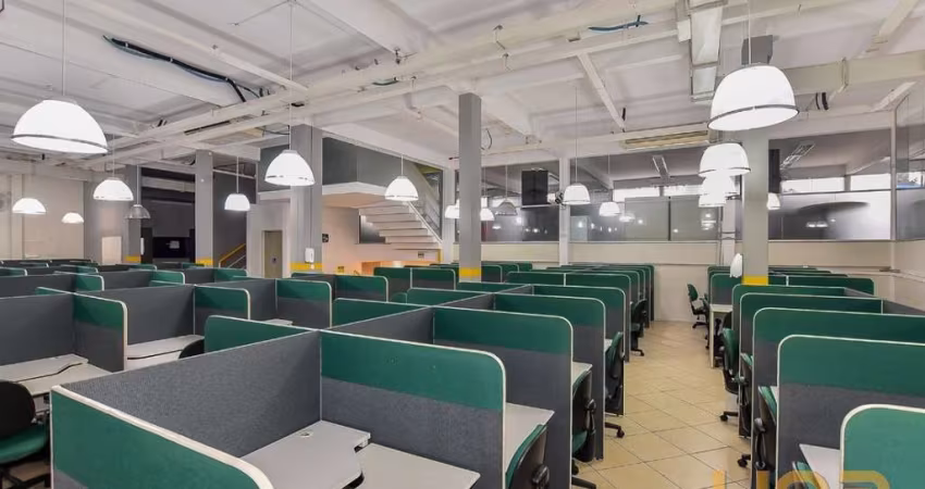 Prédio Comercial com 1500m² no Rebouças - Curitiba/PR