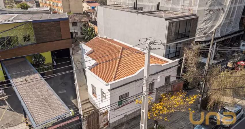 Residencia no Bigorrilho de 438 m²  - 212466-I2