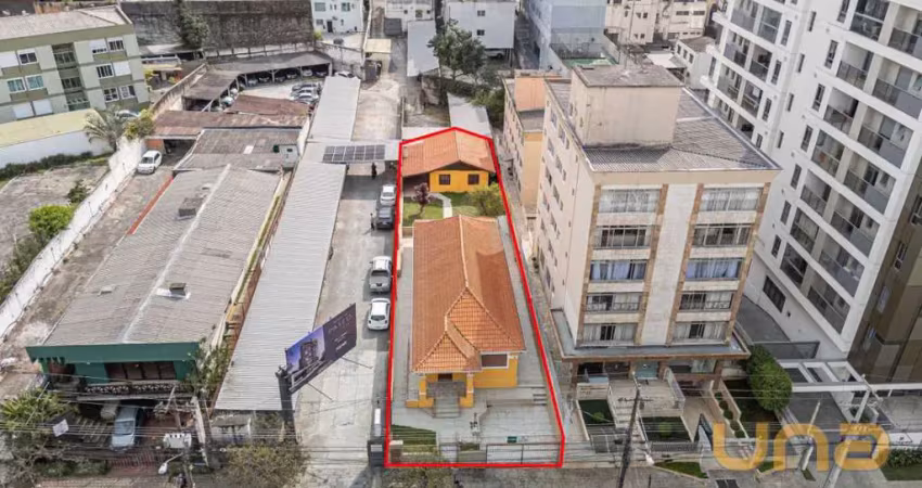 Residencia no Bigorrilho de 816 m²  - 212369-I2
