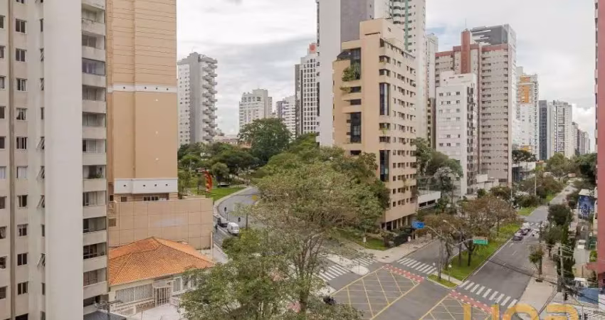 Apartamento 1 por andar com 4 quartos sendo 2 suítes com vista