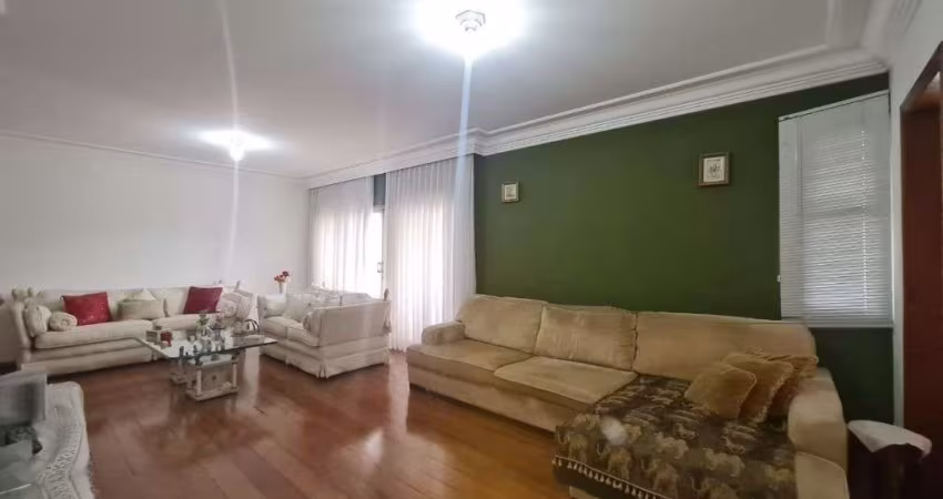 Apartamento com 3 dormitórios à venda, 160 m² por R$ 590.000,00 - Centro - Santo André/SP