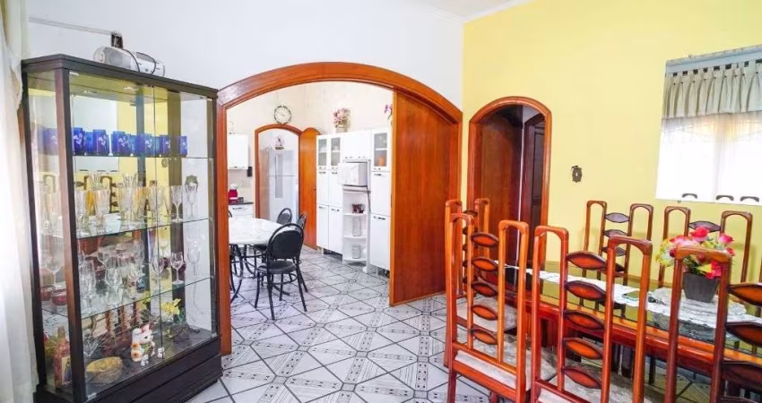 Casa com 3 dormitórios à venda, 481 m² por R$ 1.990.000,00 - Vila Pires - Santo André/SP