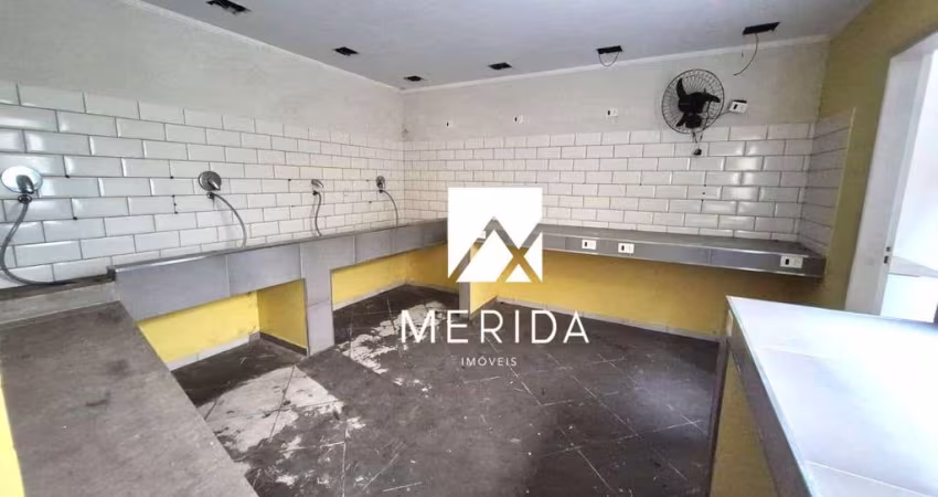 Casa com 3 dormitórios para alugar, 100 m² por R$ 5.733,86/mês - Jardim - Santo André/SP