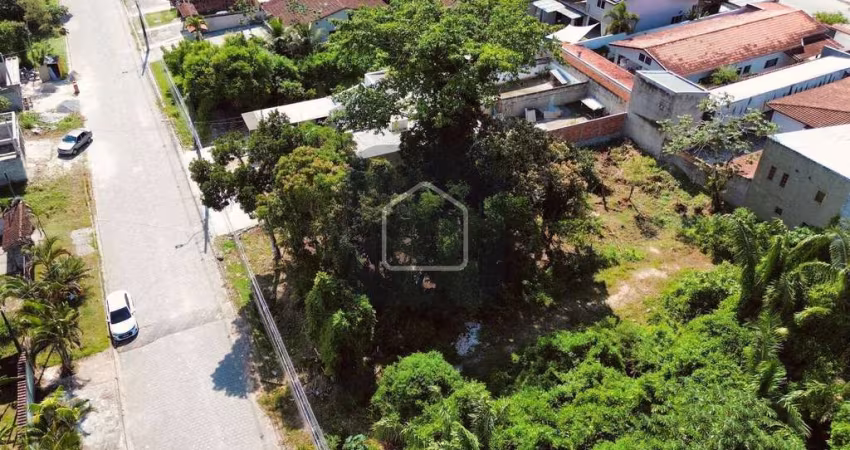 Terreno de 490m² à Venda no Jardim Gaivotas