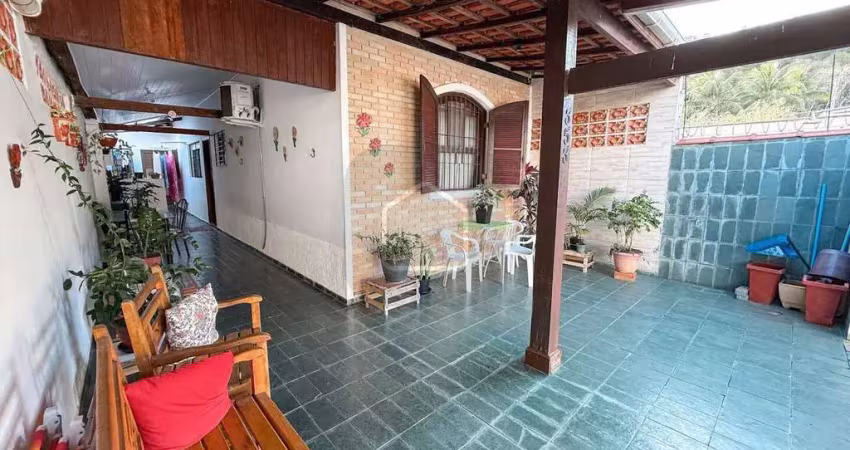 Casa com 2 quartos à venda no Estrela D'Alva, Caraguatatuba 