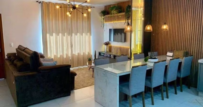 Sobrado a com 151 m² com 3 Suítes - Centro - Balneário Piçarras - SC