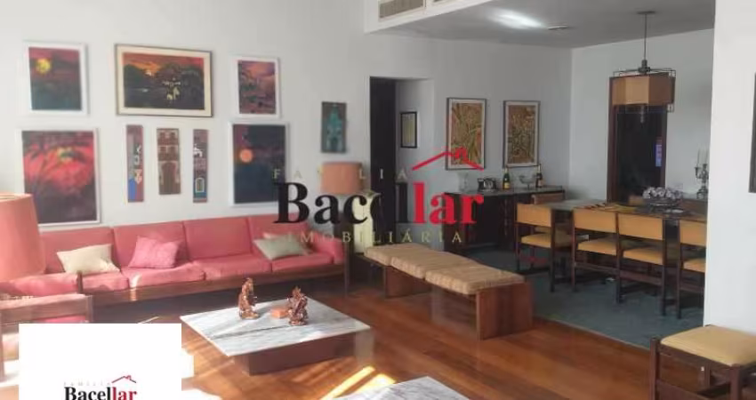 Apartamento com 4 quartos à venda na Rua Itacuruçá, Tijuca, Rio de Janeiro