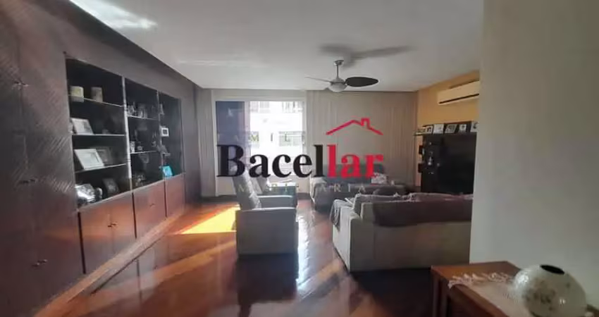 Apartamento com 3 quartos à venda na Rua Dezoito de Outubro, Tijuca, Rio de Janeiro