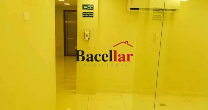 Sala comercial para alugar na Rua Major Ávila, Tijuca, Rio de Janeiro