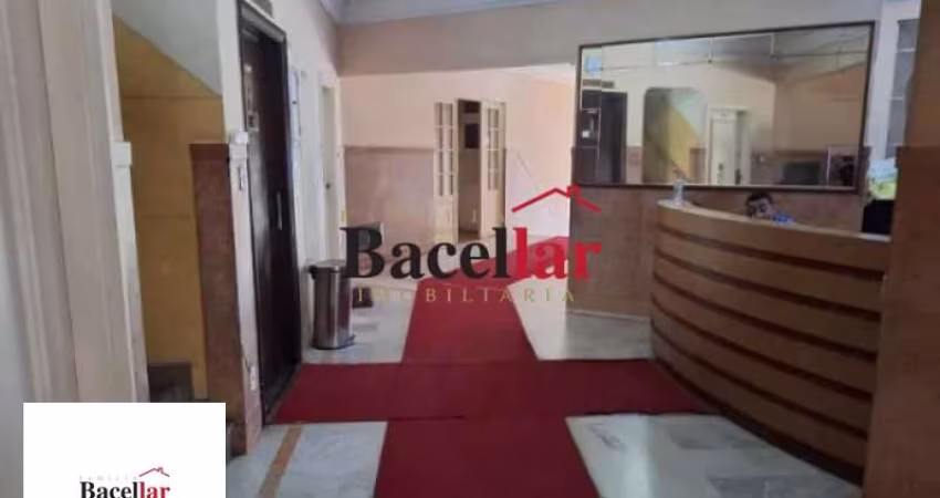 Apartamento com 3 quartos à venda na Rua Mariz e Barros, Maracanã, Rio de Janeiro