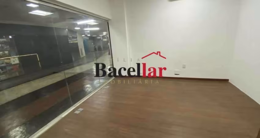 Ponto comercial com 2 salas à venda na Rua Conde de Bonfim, Tijuca, Rio de Janeiro
