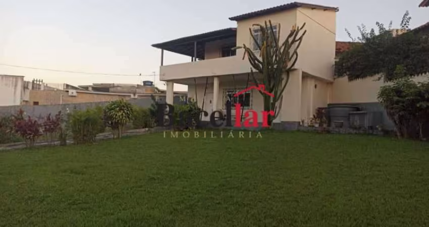 Casa em condomínio fechado com 2 quartos à venda na Rua Alcides de Freitas, Jardim Guanabara, Rio de Janeiro