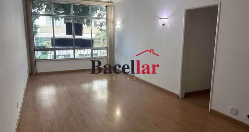 Apartamento com 3 quartos para alugar na Rua Doutor Satamini, Tijuca, Rio de Janeiro