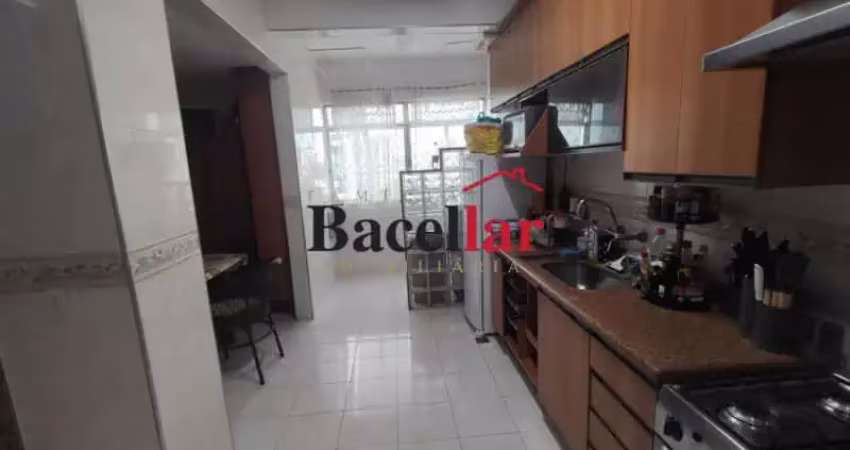 Apartamento com 3 quartos à venda na Rua Silva Guimarães, Tijuca, Rio de Janeiro