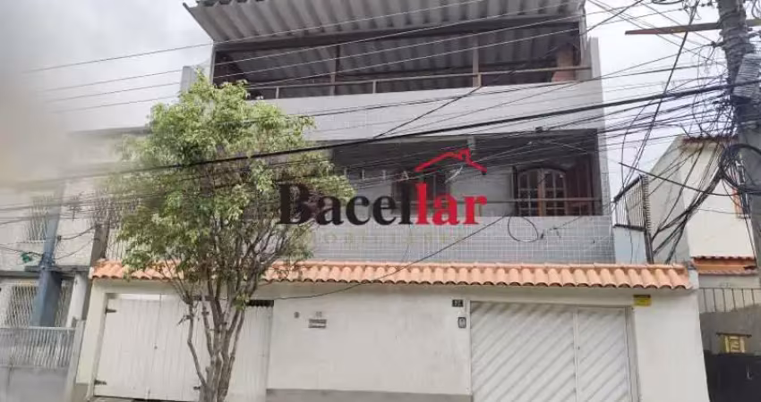Apartamento com 2 quartos para alugar na Rua Curupaiti, Engenho de Dentro, Rio de Janeiro
