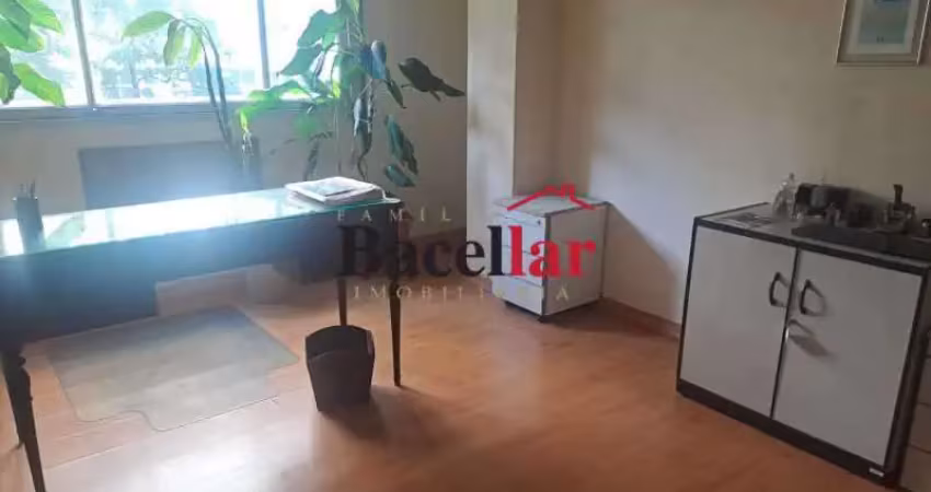 Sala comercial para alugar na Avenida Rio Branco, Centro, Rio de Janeiro