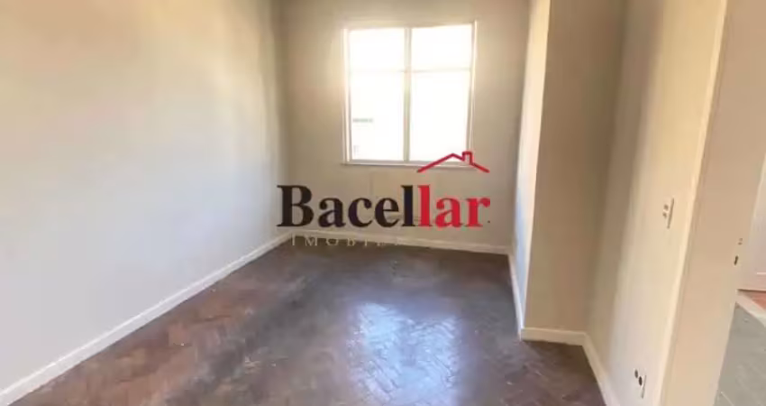 Apartamento com 2 quartos para alugar na Rua Torres Homem, Vila Isabel, Rio de Janeiro