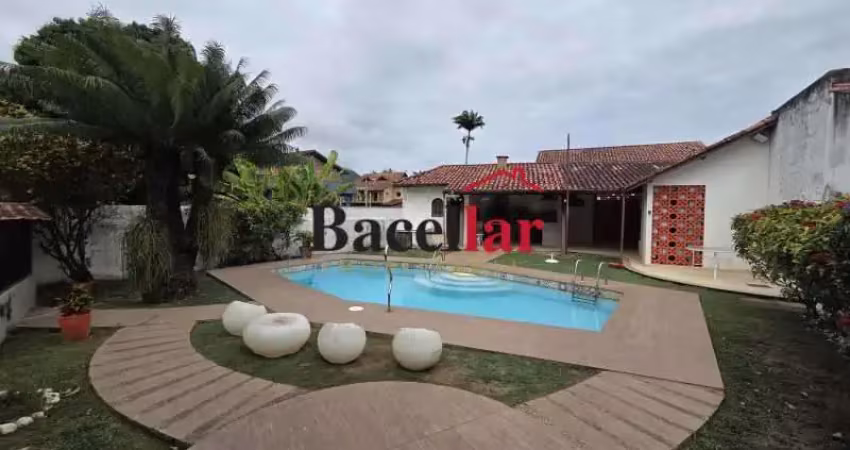 Casa em condomínio fechado com 3 quartos à venda na Rua Celso Bastos de Barros, Itaipu, Niterói
