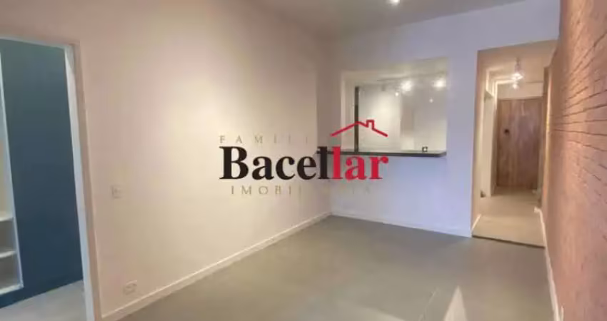 Apartamento com 1 quarto para alugar na Rua Antônio Basílio, Tijuca, Rio de Janeiro