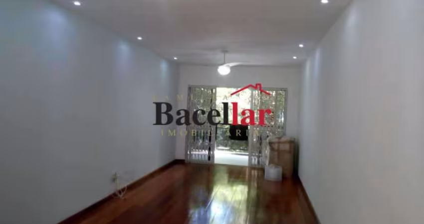 Apartamento com 2 quartos para alugar na Rua General Roca, Tijuca, Rio de Janeiro