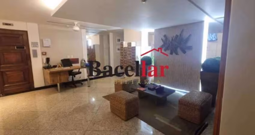 Apartamento com 3 quartos à venda na Rua Santo Afonso, Tijuca, Rio de Janeiro