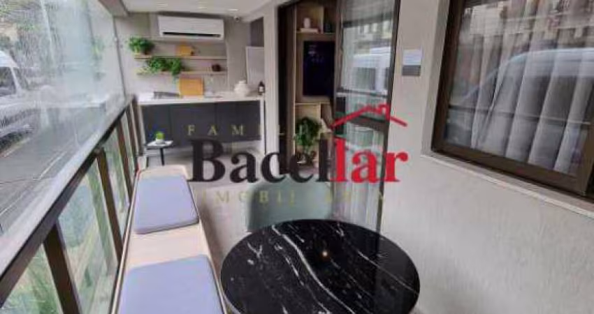 Apartamento com 3 quartos à venda na Rua Mariz e Barros, Tijuca, Rio de Janeiro