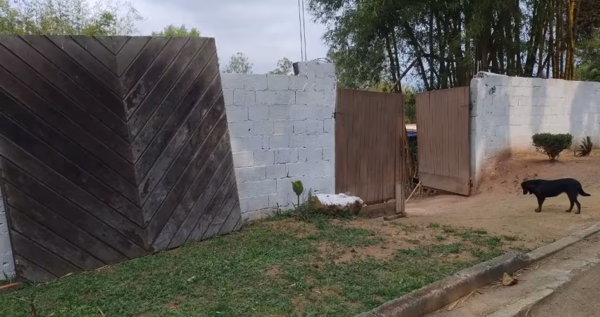 Chácara em ótimo localização - Embú Guaçu