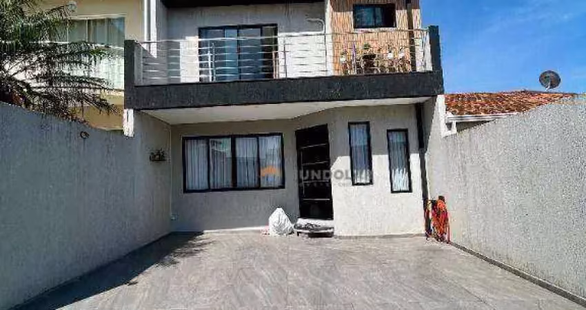 Sobrado com 3 dormitórios à venda, 150 m² por R$ 700.000,00 - Estação - Araucária/PR