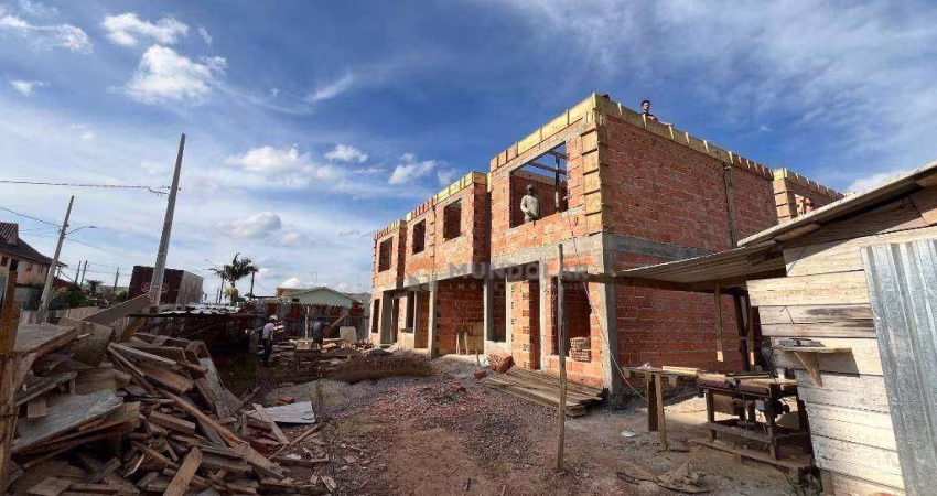Sobrado com 3 dormitórios à venda, 112 m² por R$ 590.000,00 - Capela Velha - Araucária/PR