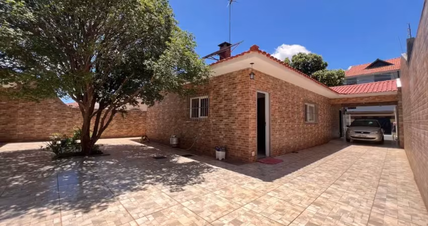 Casa à venda em Jardim América